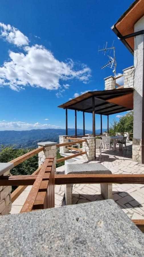 Casa Vacanza Le Viste Serrone Exterior photo